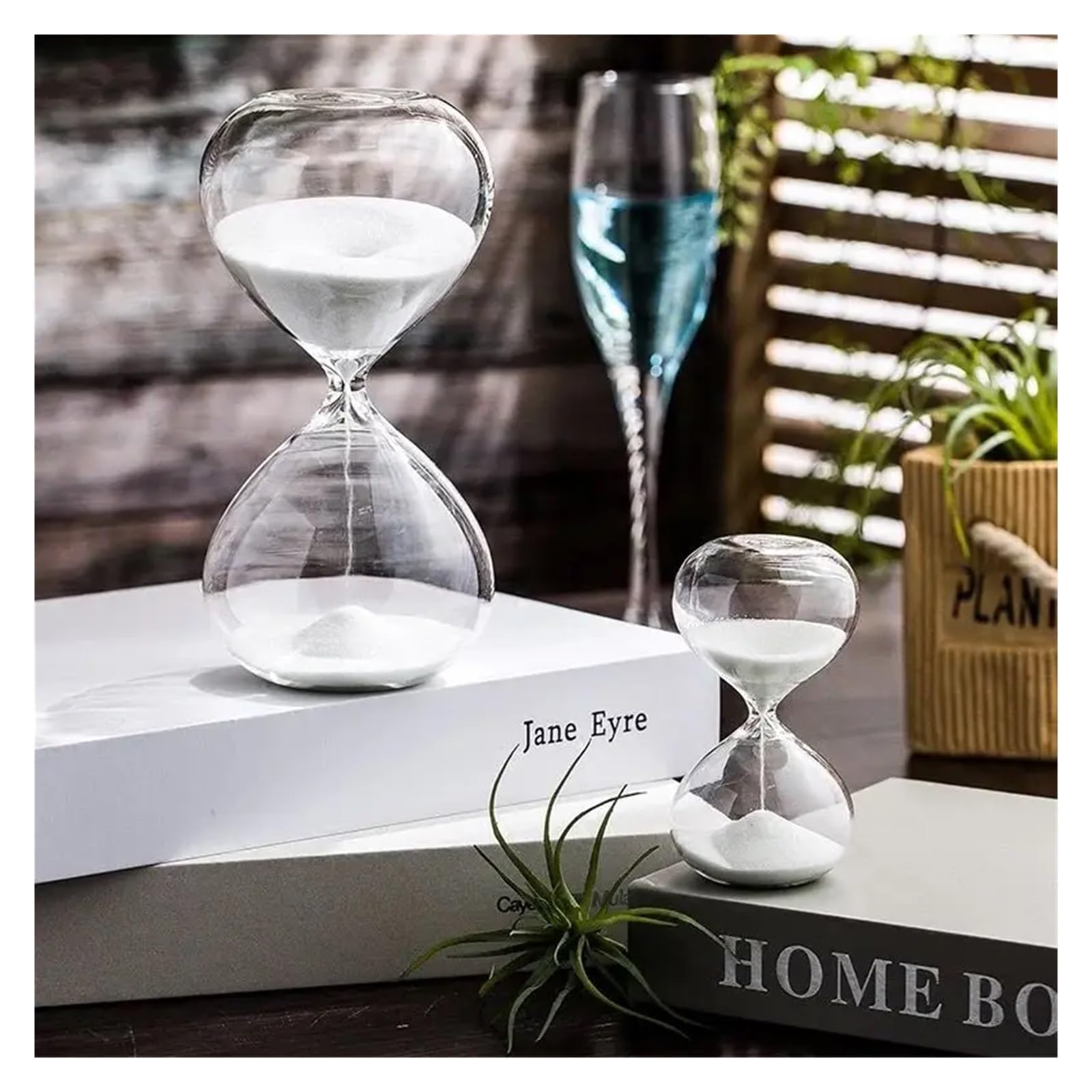 Glas-Sanduhr mit Sanduhr