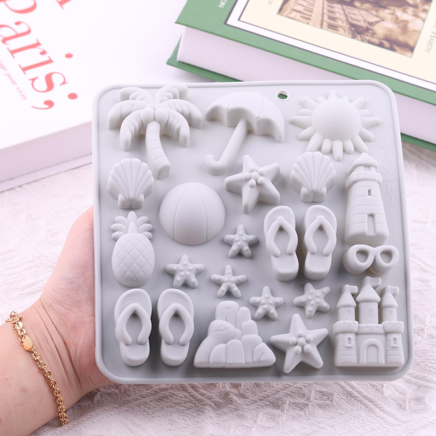 2Pcs Summer Beach Theme Silicone Molds Coconut Tree Starfish Shells Beacon Pineapple Candy Mold For Candy Chocolate