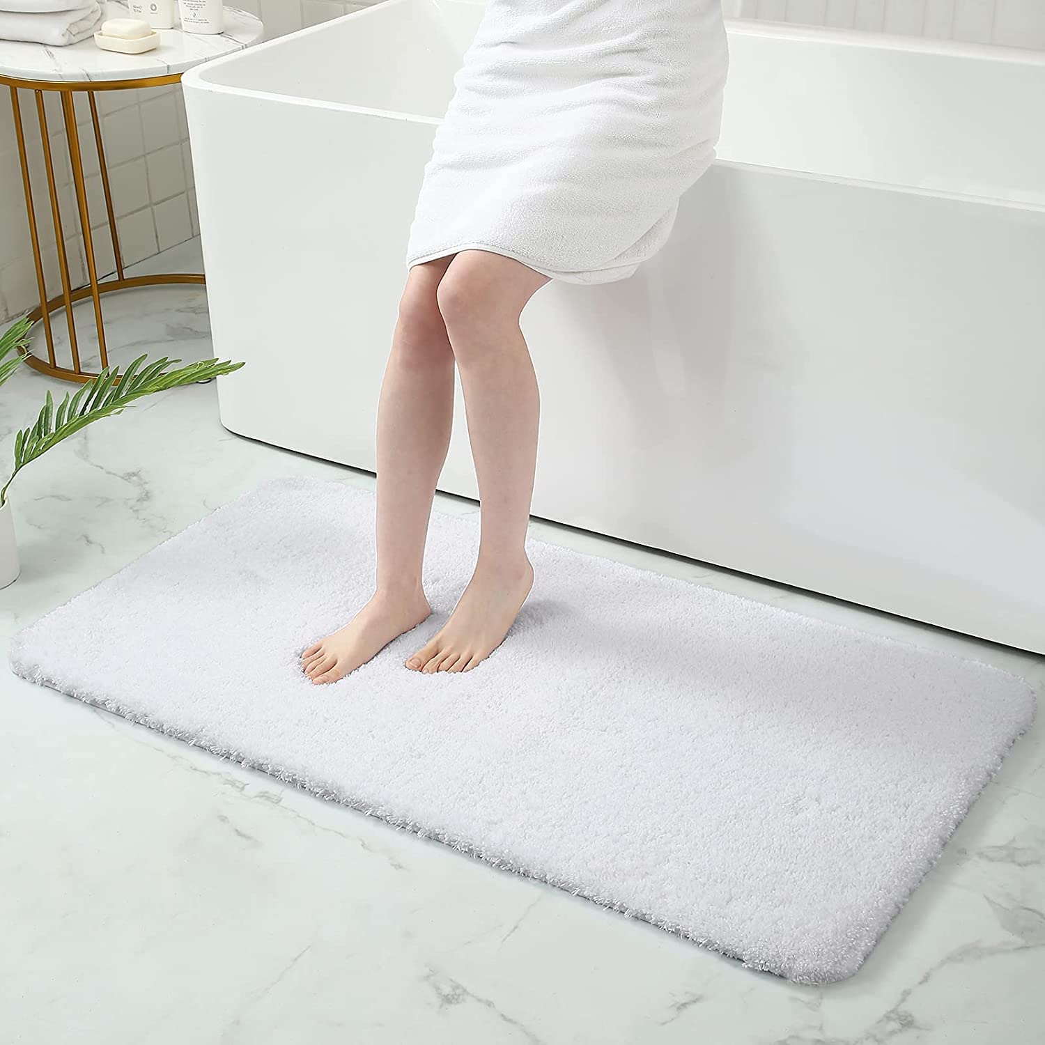 smiry Microfiber Bath Mat 60 x 120 cm, Non-Slip Super Absorbent Bathroom Mat, Extra Soft Machine Wash and Dry