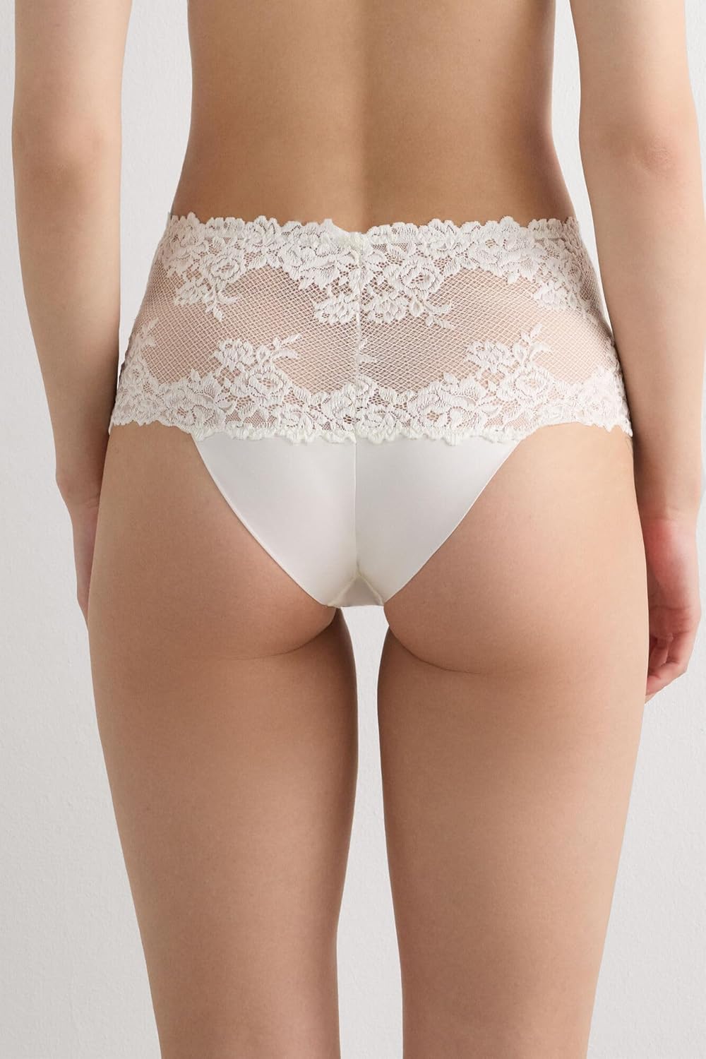 Intimissimi Woman's Pretty Flowers Hipster Brazilian - Image 3