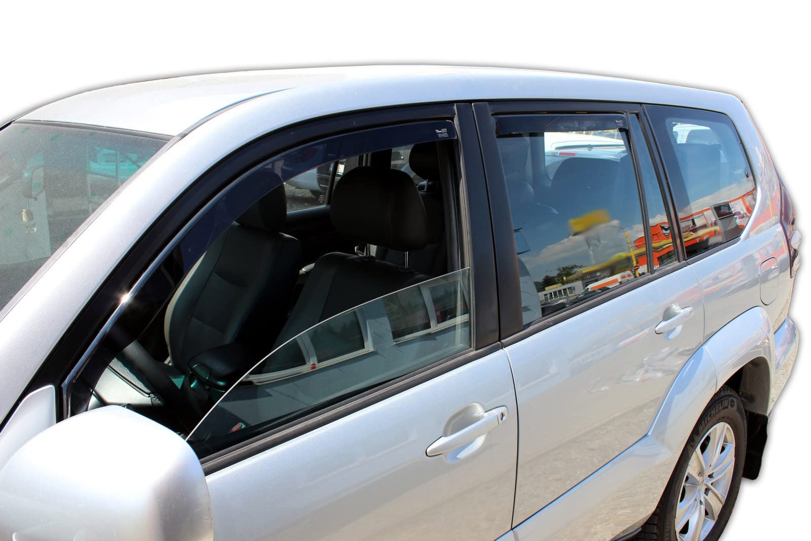 J&J AUTOMOTIVE Derivabrisas para TOYOTA J120 5 puerta 4 piéces