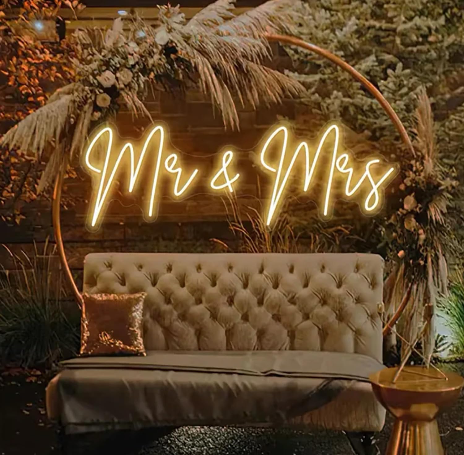 Mrs Neon LED Sign - Size:50x18.7cm - Custom Wedding Wall Neon Sign for Room Bedroom Hanging Neon Light Art Decoration Mrs Sign Personalised Gifts