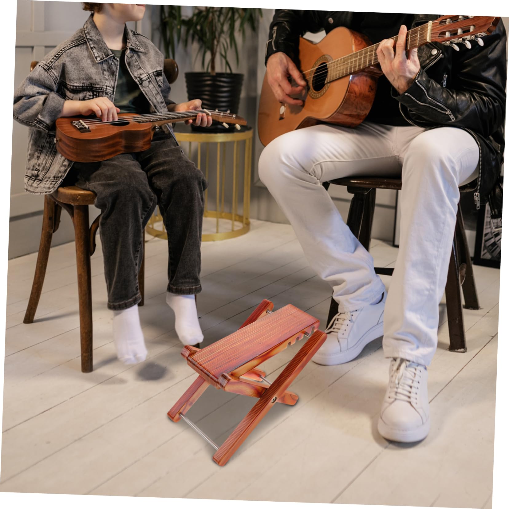 SHOWERORO 1pezzi Poggiapiedi Regolabile Bamboo Per Chitarra Per Chitarra Regolabili Design Pieghevole e Antiscivolo Per Musicisti Classici e Folk