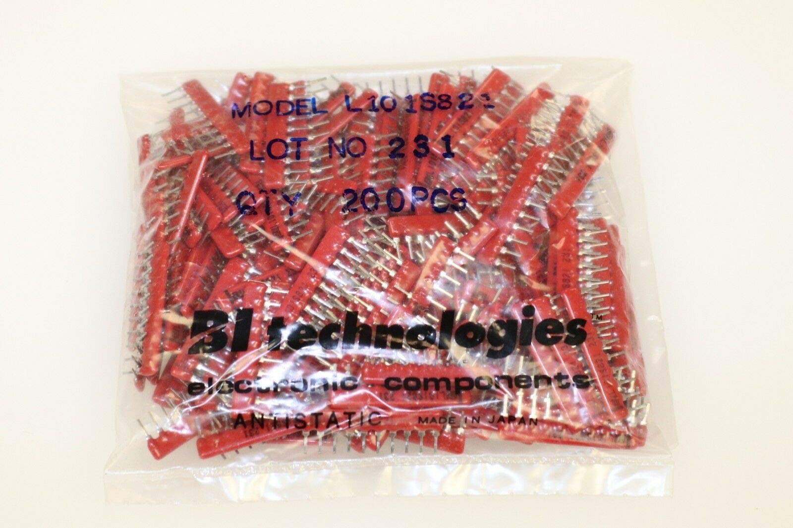 BI TECHNOLOGIES L101S821 2% 820-Ohm 10-Pin SIP Bussed Resistor Network Qty-200
