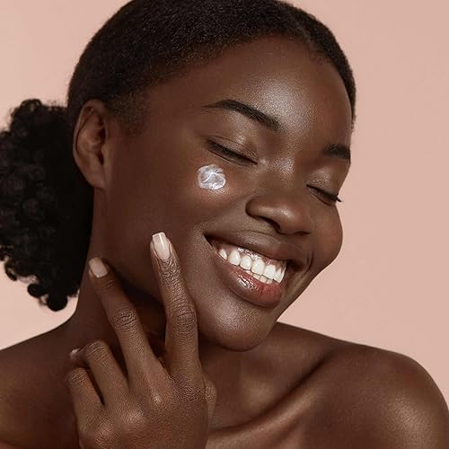 Miniatura 3 de m-61 SuperSoothe Calm+Correct Rescue Cream - Crema de rescate botánico calmante con extractos de algas, regaliz y zanahoria.