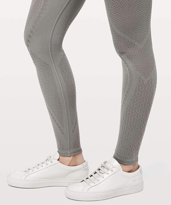LULULEMON Reveal Tight Mindful Motion 