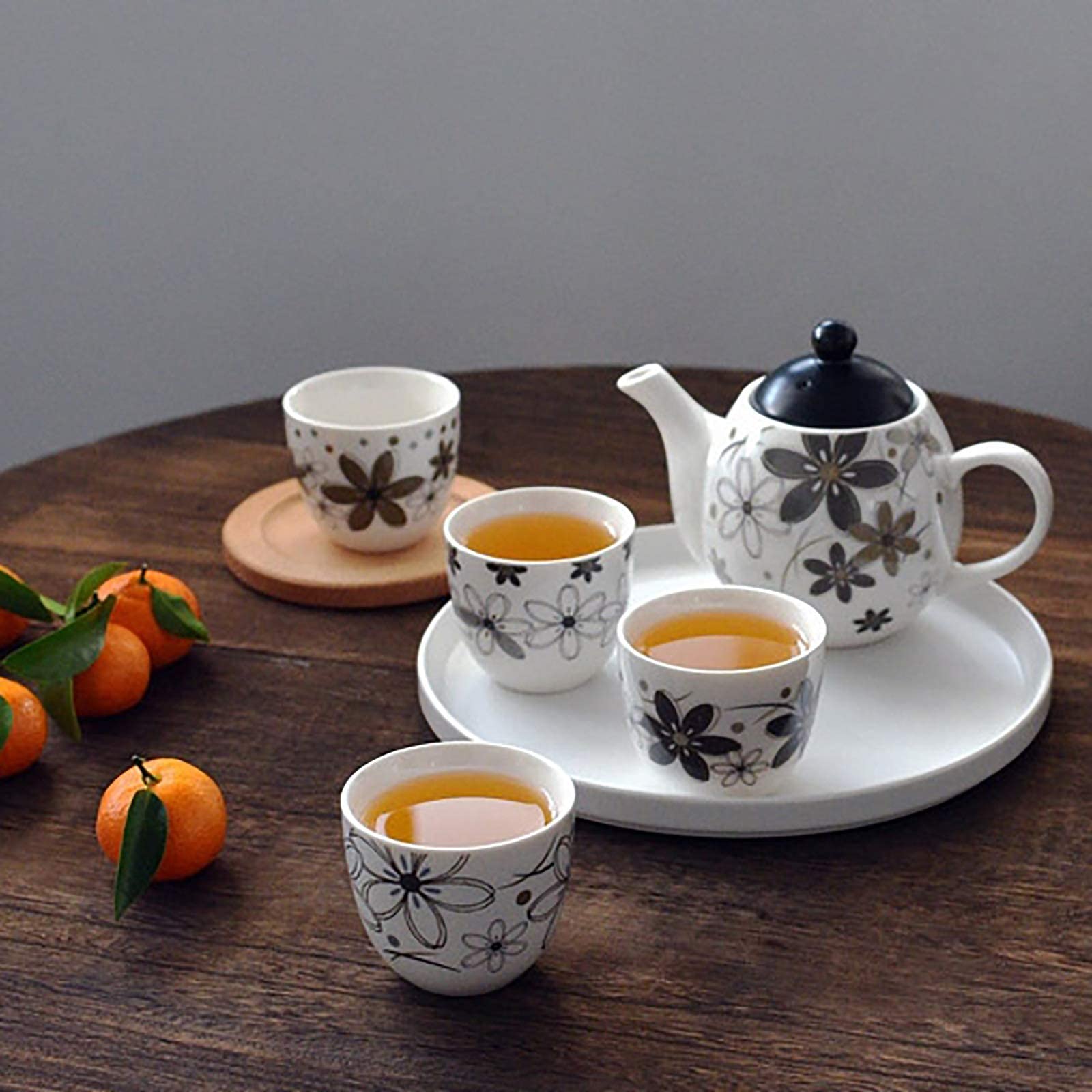 Zestaw do herbaty (1 dzbanek + 4 filiżanki), zestaw do herbaty Kung Fu z sitkiem, japoński ceramiczny zestaw do herbaty kwiatowej, świąteczny/urodzinowy/prezent ślubny