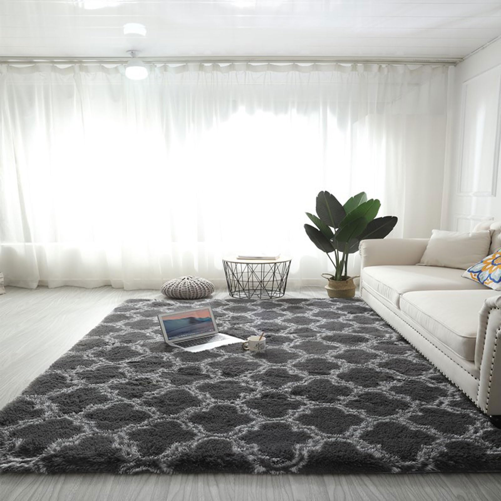 Tapis super doux pour sol glissant, la solution déco pour chambre à coucher