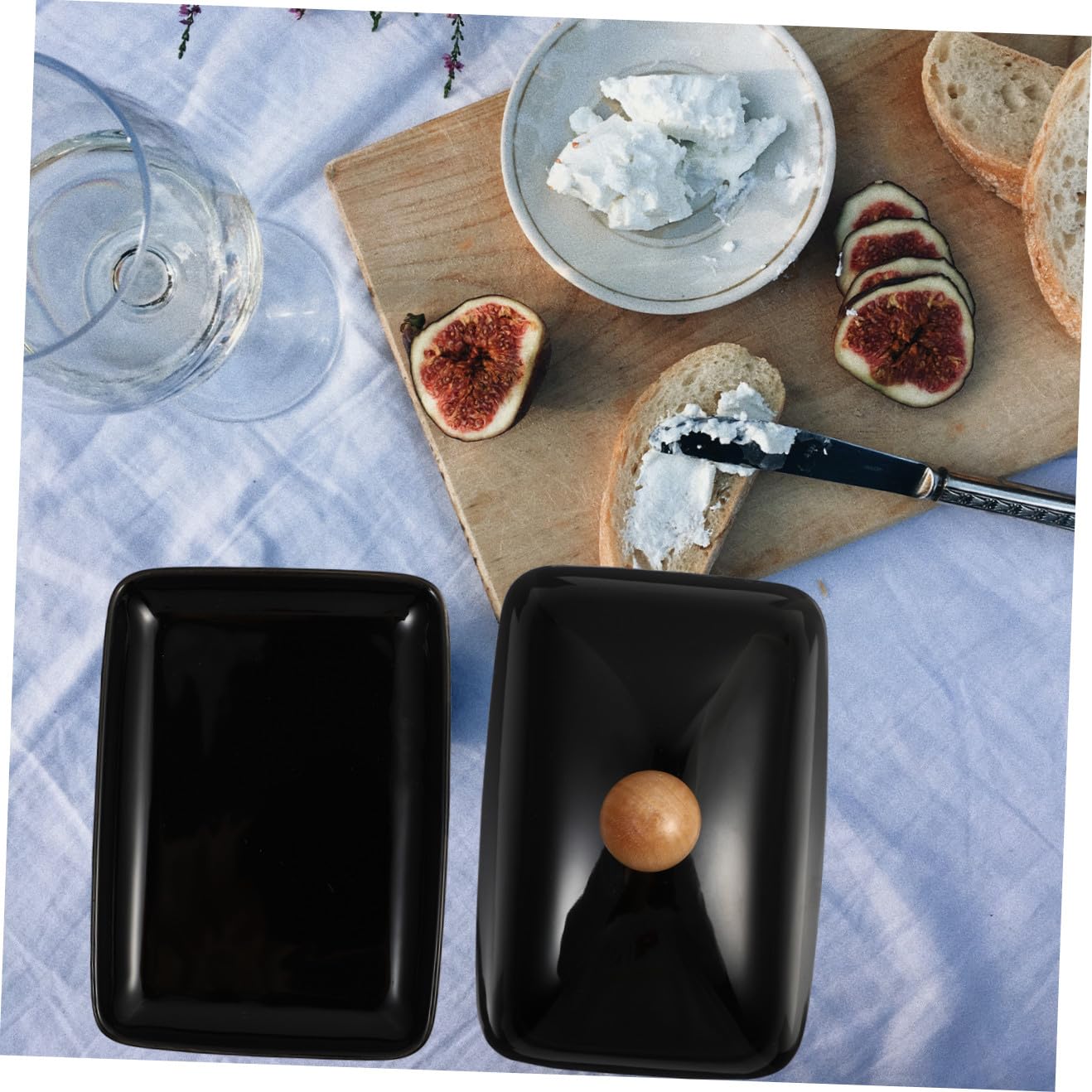 Beurrier Design Simple en Céramique Noir avec Couvercle