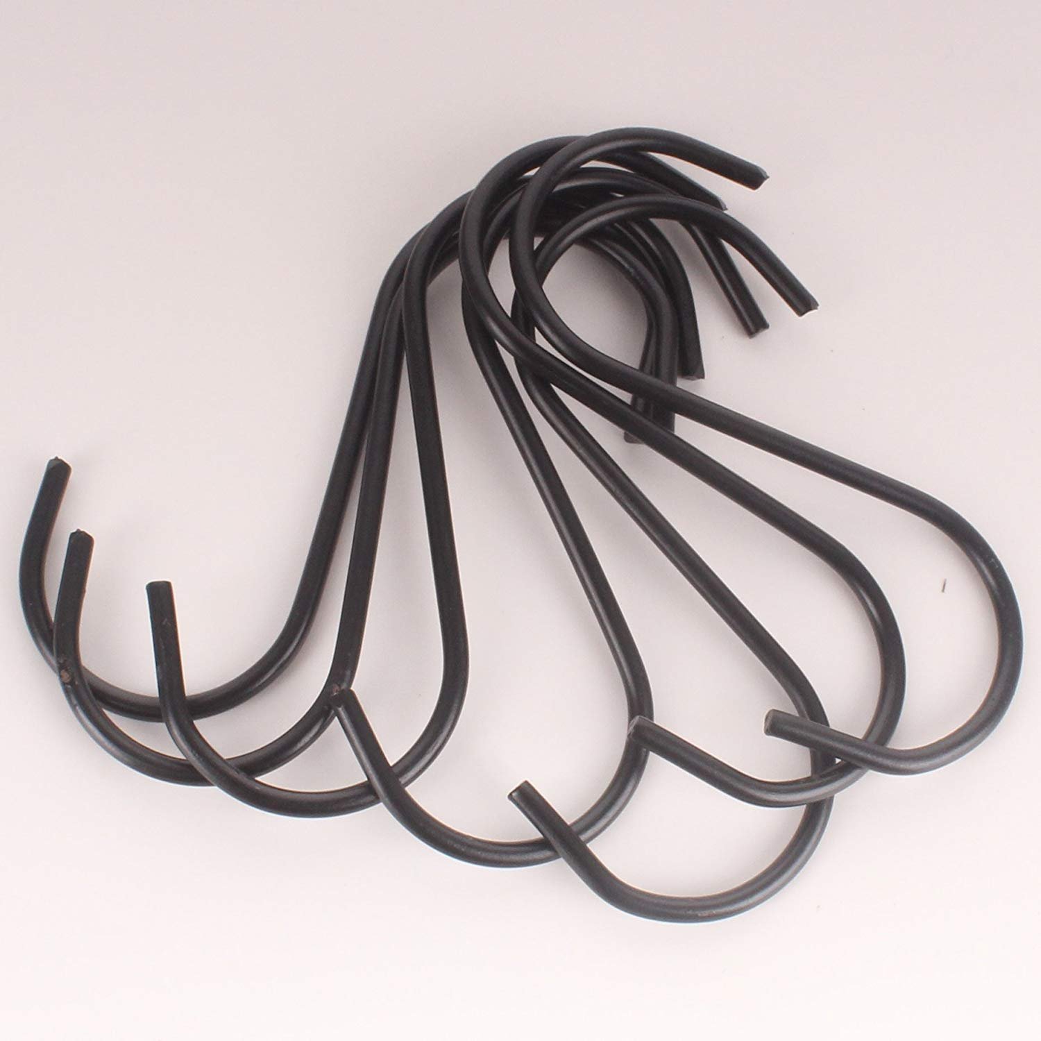 Paquete de 50 ganchos negros en forma de S de acero para colgar en forma de S, ganchos de metal resistentes para colgar ollas de cocina, ganchos de armario, ganchos para plantas para colgar