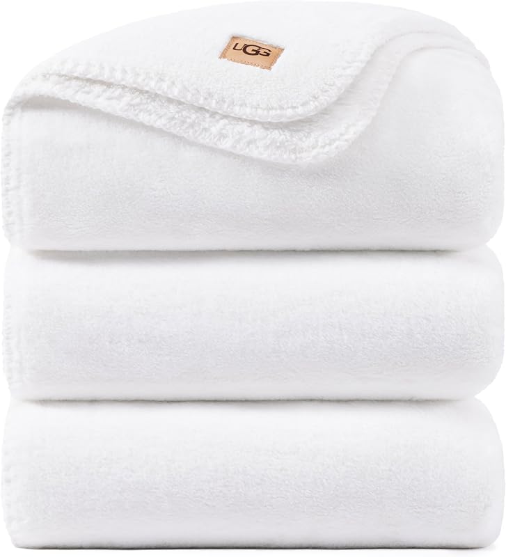 UGG Whitecap King Blanket, Plush Fleece, 110" x 90", White | Fits King & California King Beds, Buttery Soft, Reversible Plush Fleece, OEKO-TEX Compliant, Warm & Cozy, Year-Round