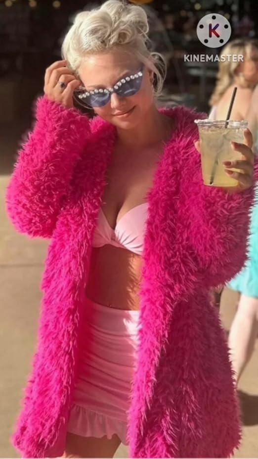 Amazon.com: RED DOT BOUTIQUE 690 - Plus Size Open Front Statement