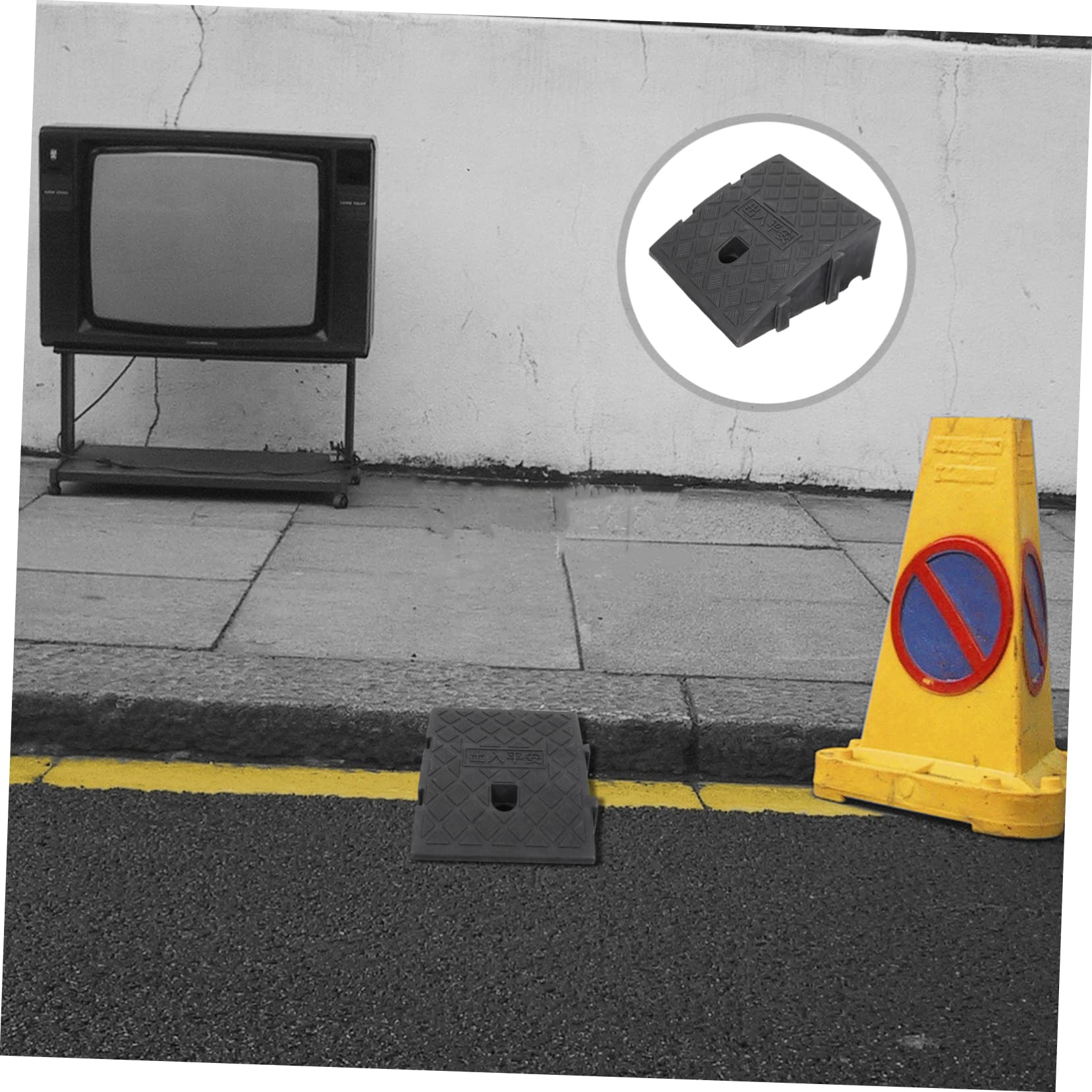 HAPINARY Ramps for Car Used Outdoor Plastic Ramp Mat Curb Cushion for Driveway Climbing Ramp