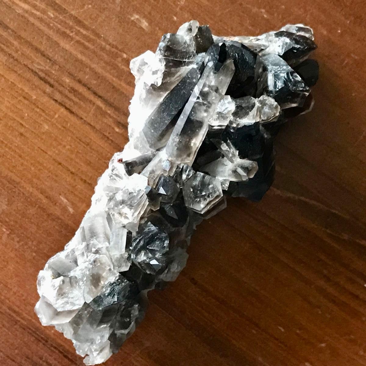 黒水晶　モリオン　スモーキークォーツ　煙水晶　天然石　パワーストーン　クラスター 3.5Kg スモーキークォーツ クラスター 原石 煙水晶 モリオン 黒