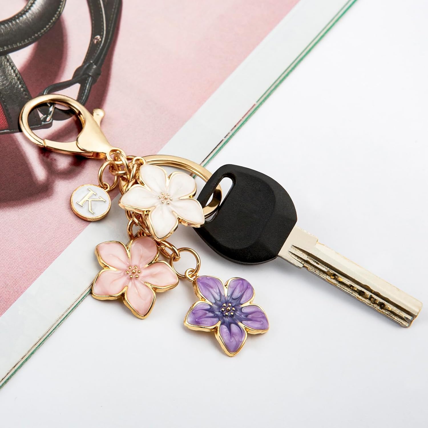 Cute Fashion Keychain Initial Letter Keys Charm Gifts for Women with Key Ring Purse Charms for Handbags - Image 4