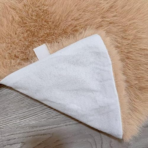 Vista 79 de Faldones de felpa para árbol de Navidad, 36 pulgadas, tapete de lujo de piel sintética blanca nevada con copos de nieve dorados para decoración