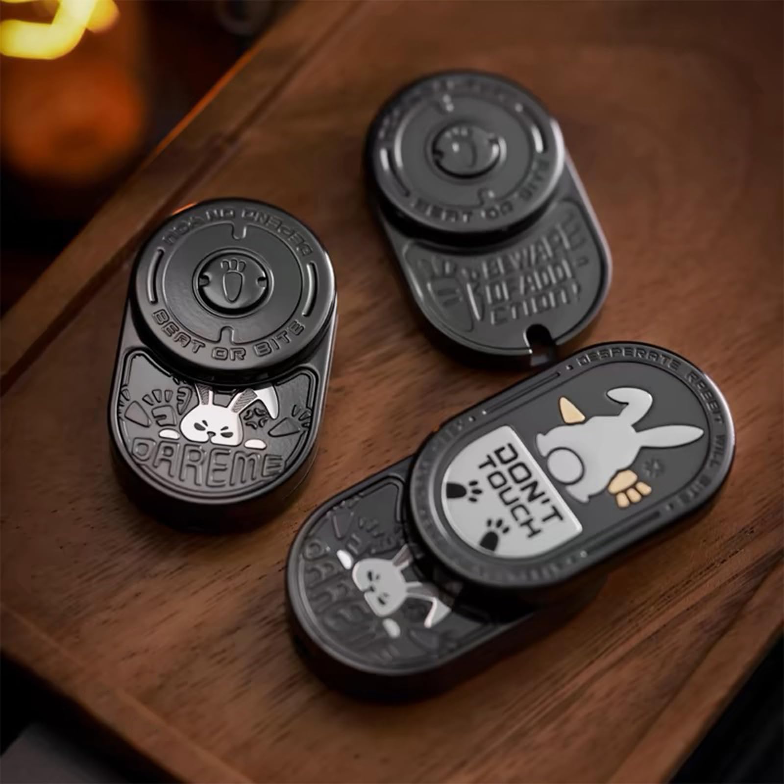 HIDEDC Desperate Rabbit Fidget Slider - Image 3