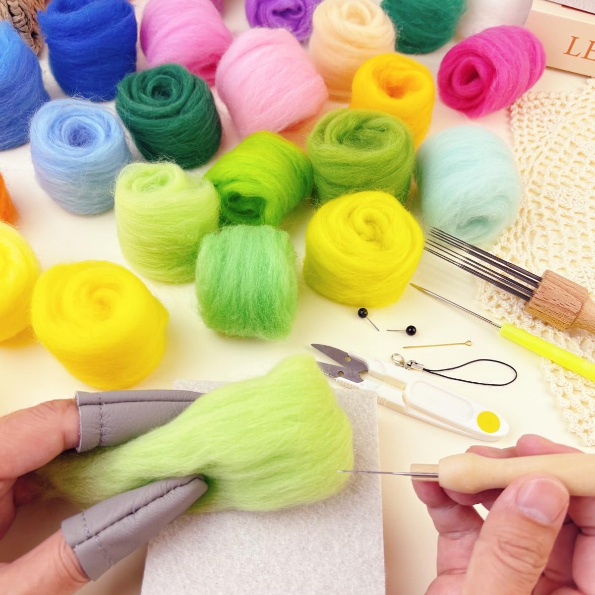 IcosaMro Needle Felting Kit 48 Color Wool Roving with Felting Needles 100 Pcs Wool Felt Supplies Tools Felt Working Pad