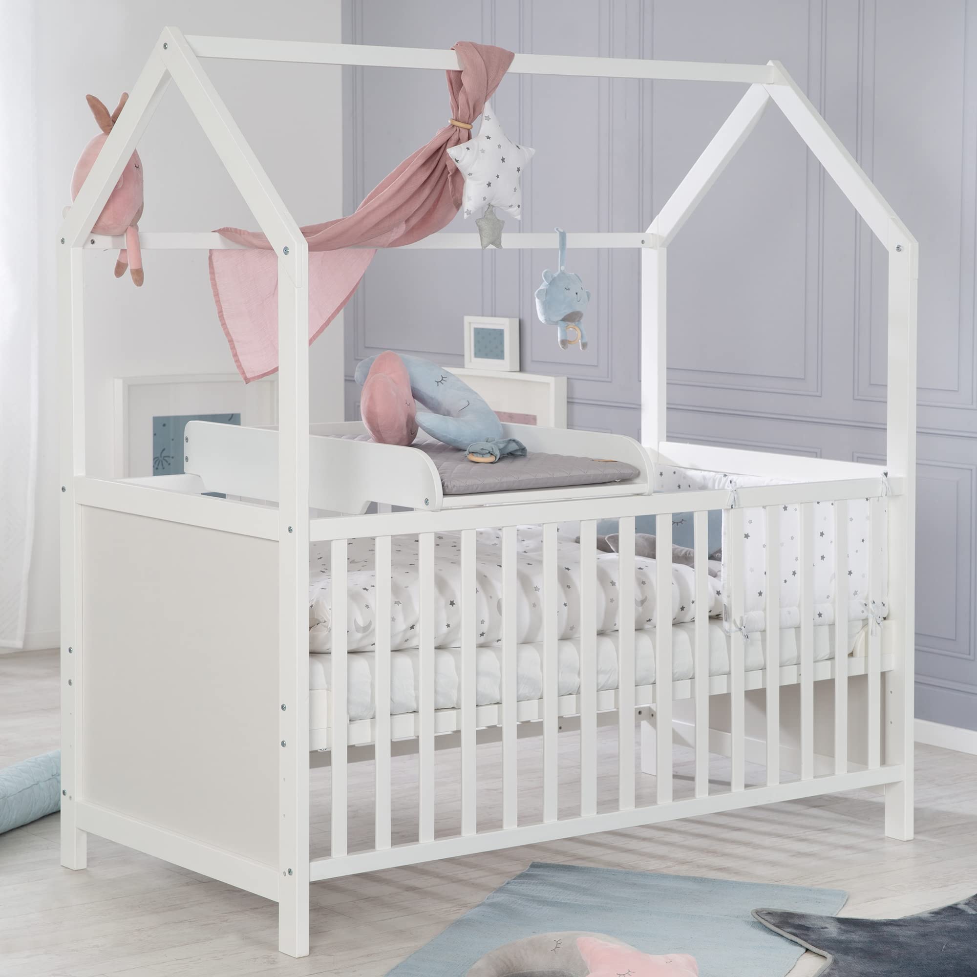 roba Lit Bébé Cabane 60x120 cm avec Plan et Matelas à Langer - Convertible et Réglable en Hauteur - Blanc