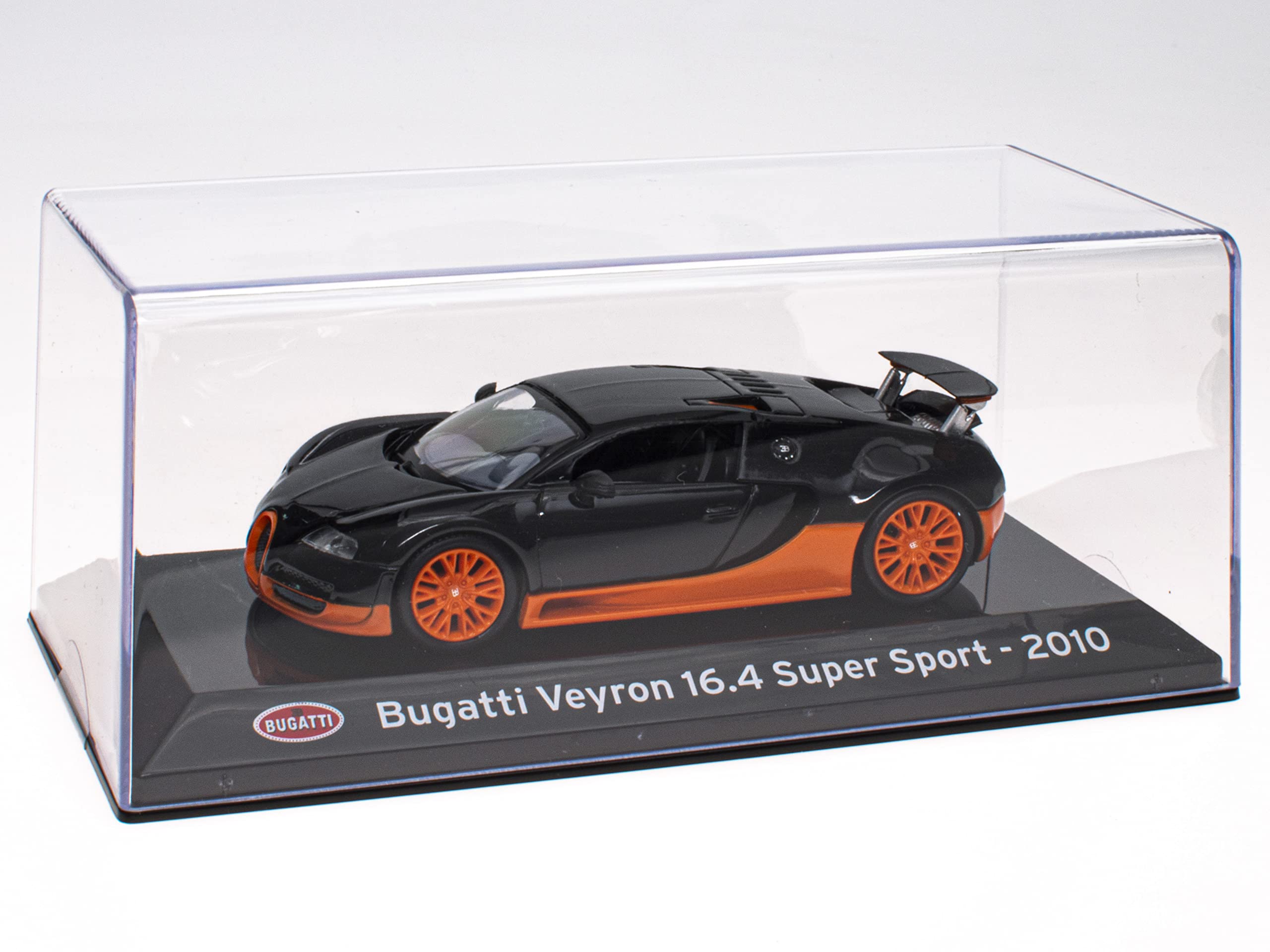 OPO 10 Spyker C12 Spyder 2008 – 1:43 Sammelauto, Metall, Mit Sockel & Vitrine