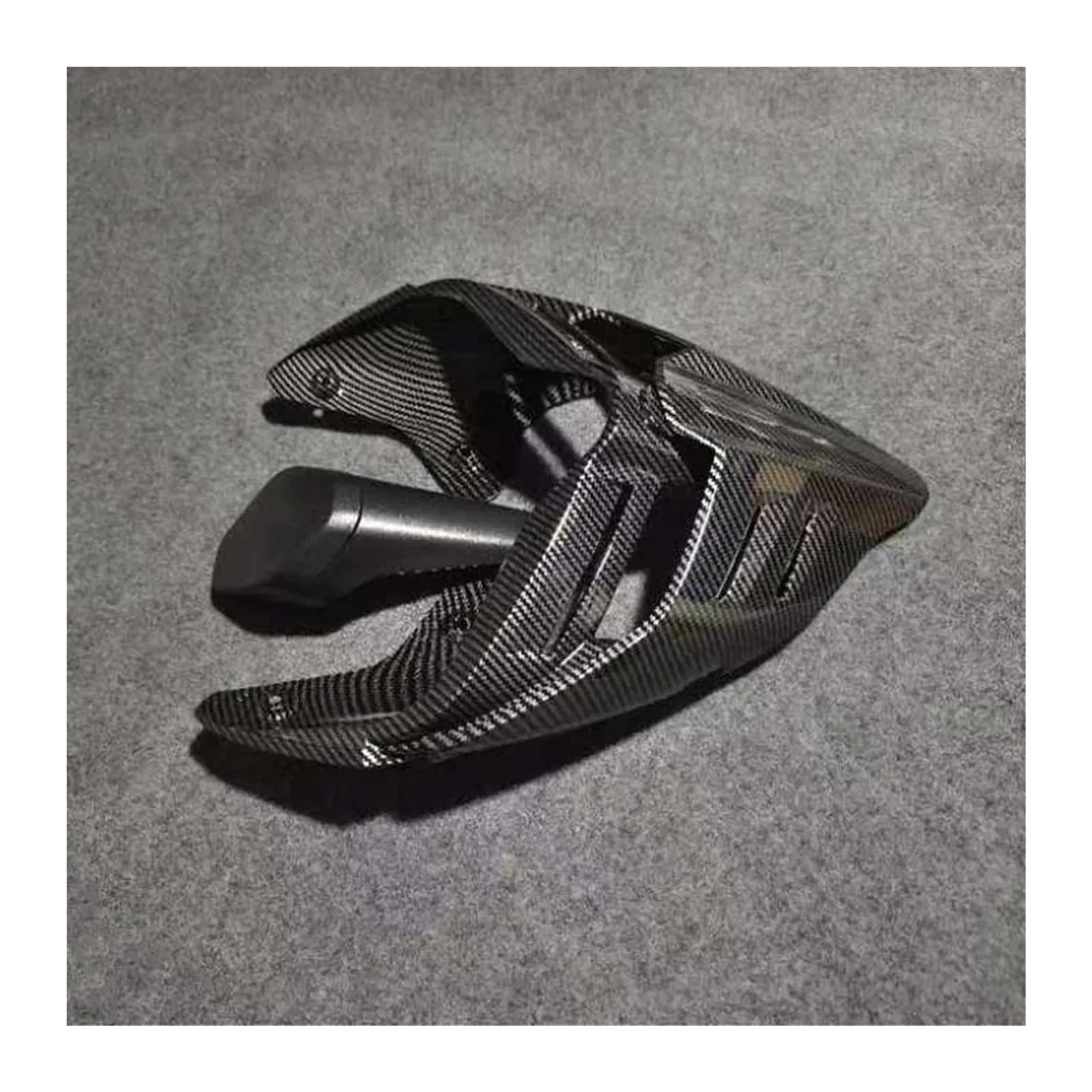 Capot de selle Streetfighter V4 coque carbone pour solo