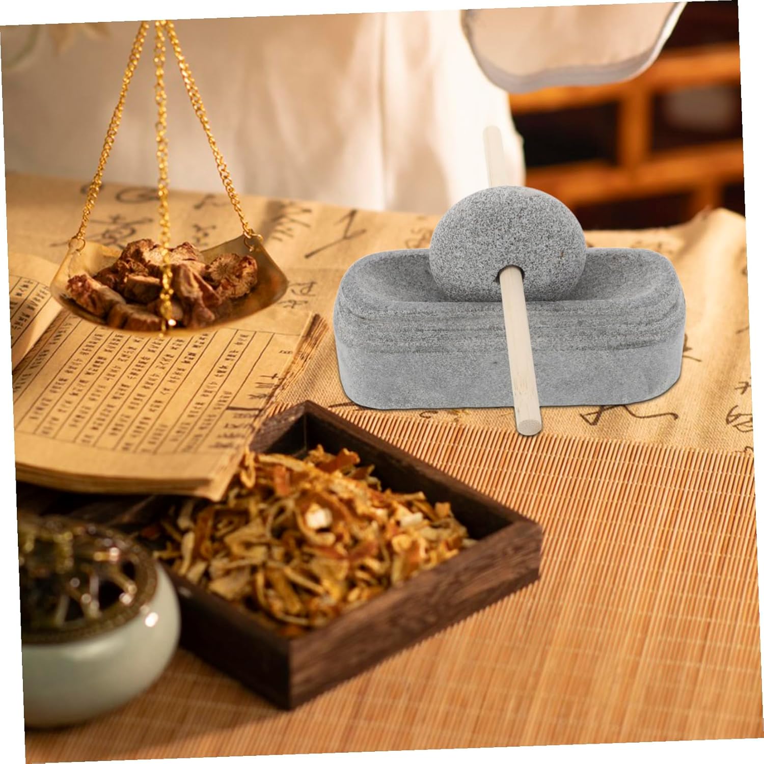 Uonlytech Natural Stone Mortar and Pestle Set Hand Stone for Traditional Chinese Medicine Enthusiasts Manual Grinding Tool with Fine Texture for Spices and Medicine Preparation