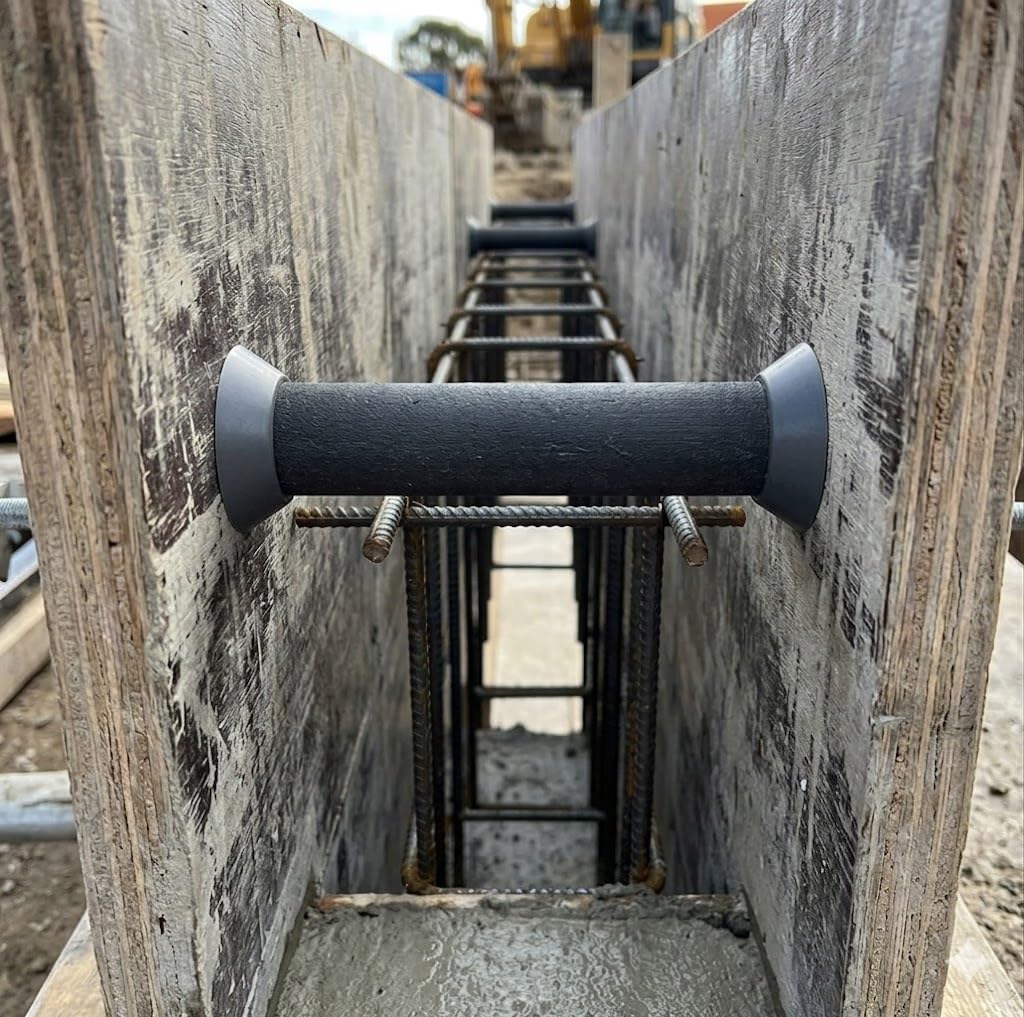 Schalungs-Abstandhalter für 24 cm Wandstärke, 50 Stück, ermöglichen gleichmäßiges Arbeiten beim Betonieren, einfache Anwendung, stabiles und robustes Material