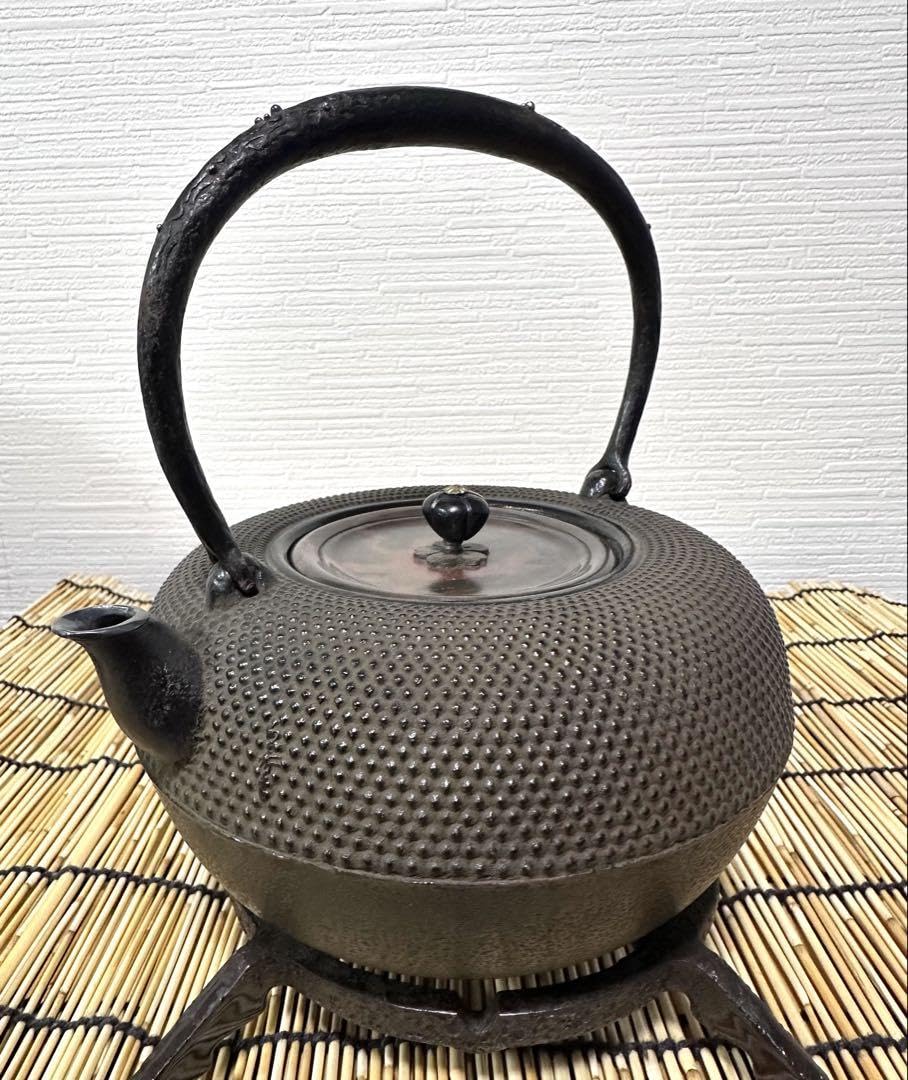 新品　敬典工房正寿堂山正造銀粒象嵌鉉銀口斑紫銅蓋１２型人間国宝　高橋 敬典作 Amazon.co.jp: 敬典工房 正寿堂山正造銀粒象嵌鉉銀口斑紫銅蓋