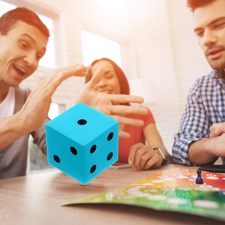 Amazon | Shappy 4ピース 3.5インチ フォームダイスキューブ