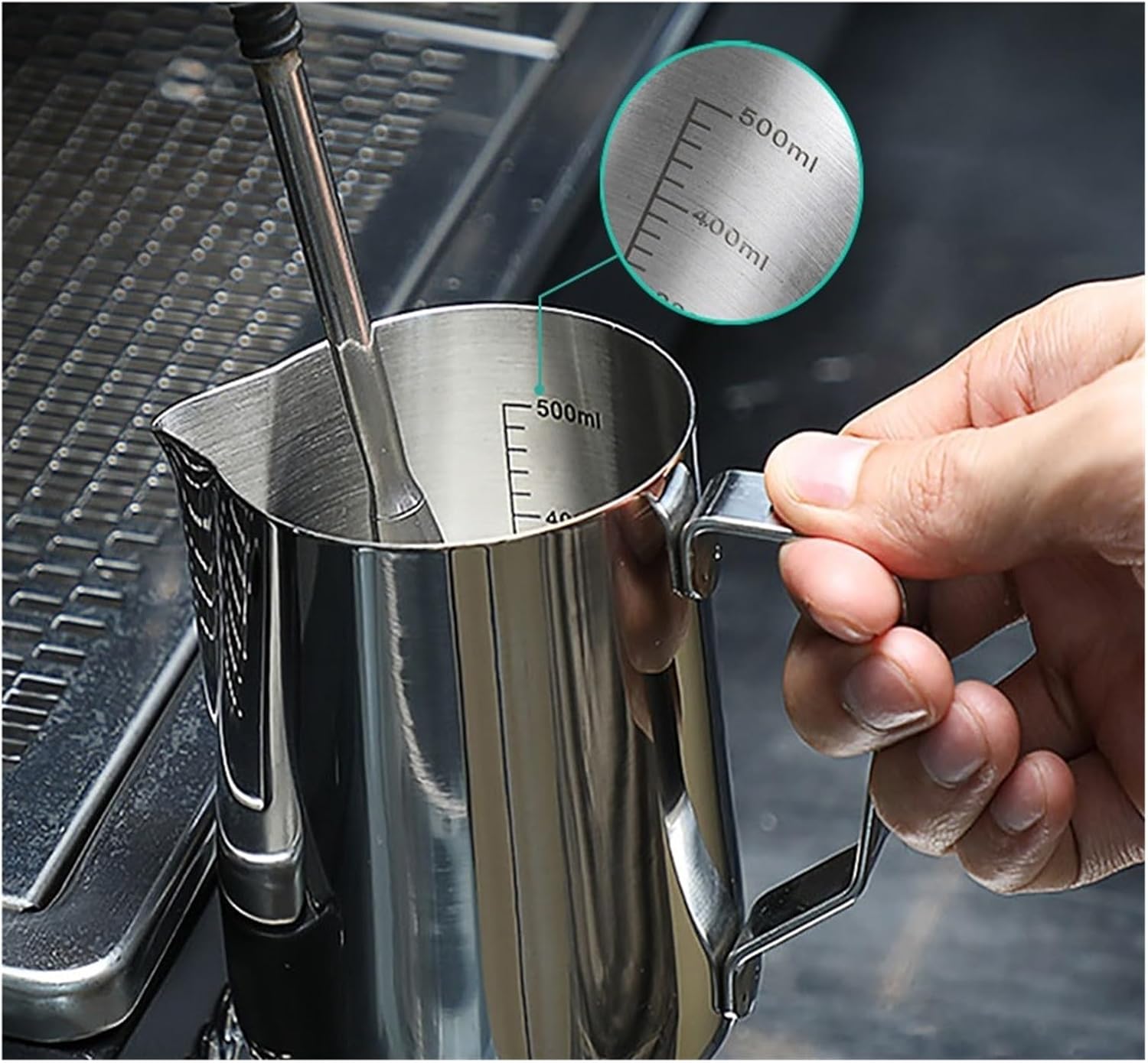 milk frothing pitcher, Coffee Milk Frothing Jug Latte Art Frother Pitcher Stainless Steel Measurement Espresso Barista Tool Accessories,for coffee machines(600ml-Measurement)