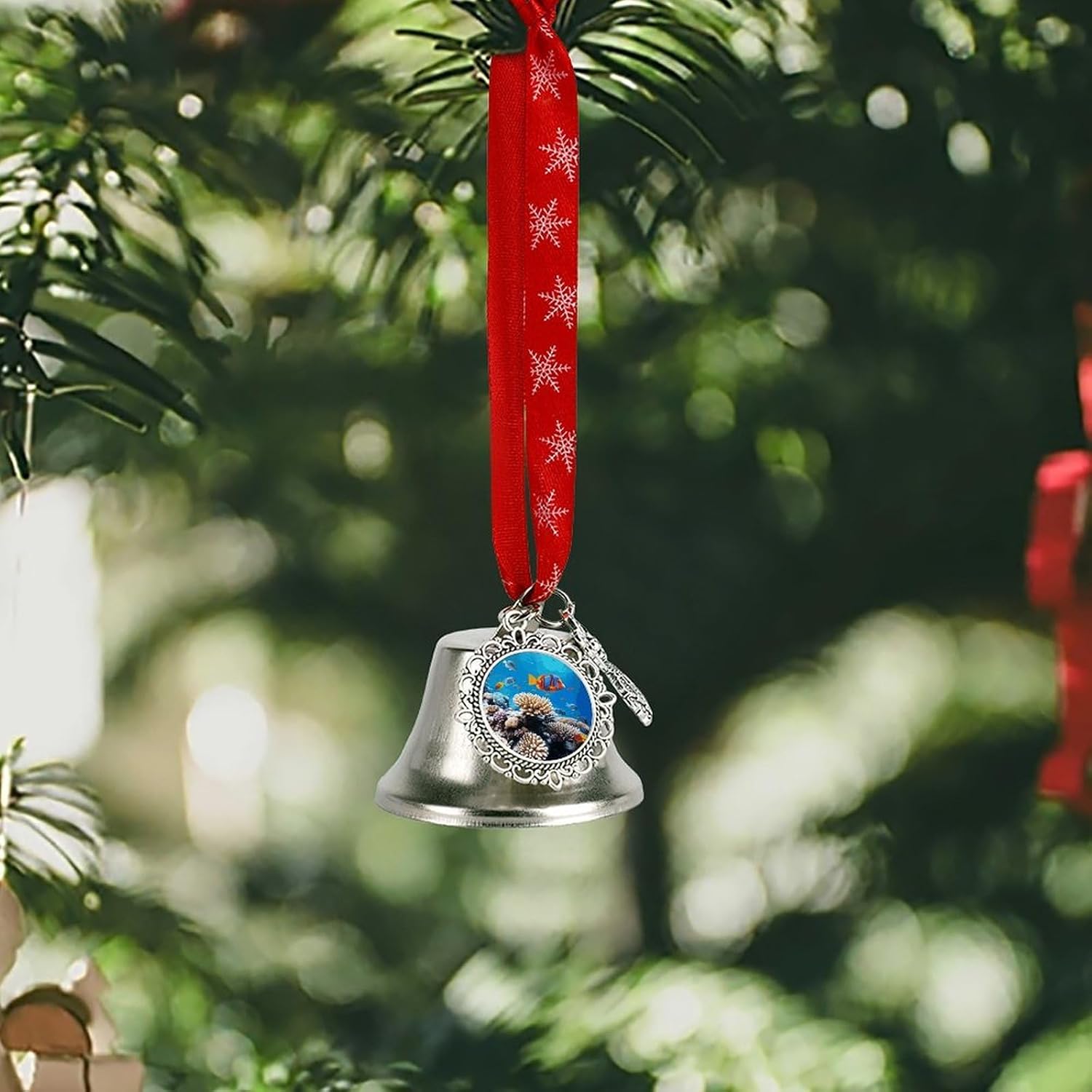 Ocean Tropical Fish Coral Bell Ornament Red Ribbon for Christmas Tree Holiday Decoration Personality Believe Bell Ornaments Sleigh Bells for Winter New Year Party Supplies