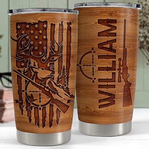 Miniatura 2 de SANDJEST Vaso de caza personalizado estilo madera, bandera estadounidense, 20 onzas, 30 onzas, con tapa, regalo para hombres, padres, mejores