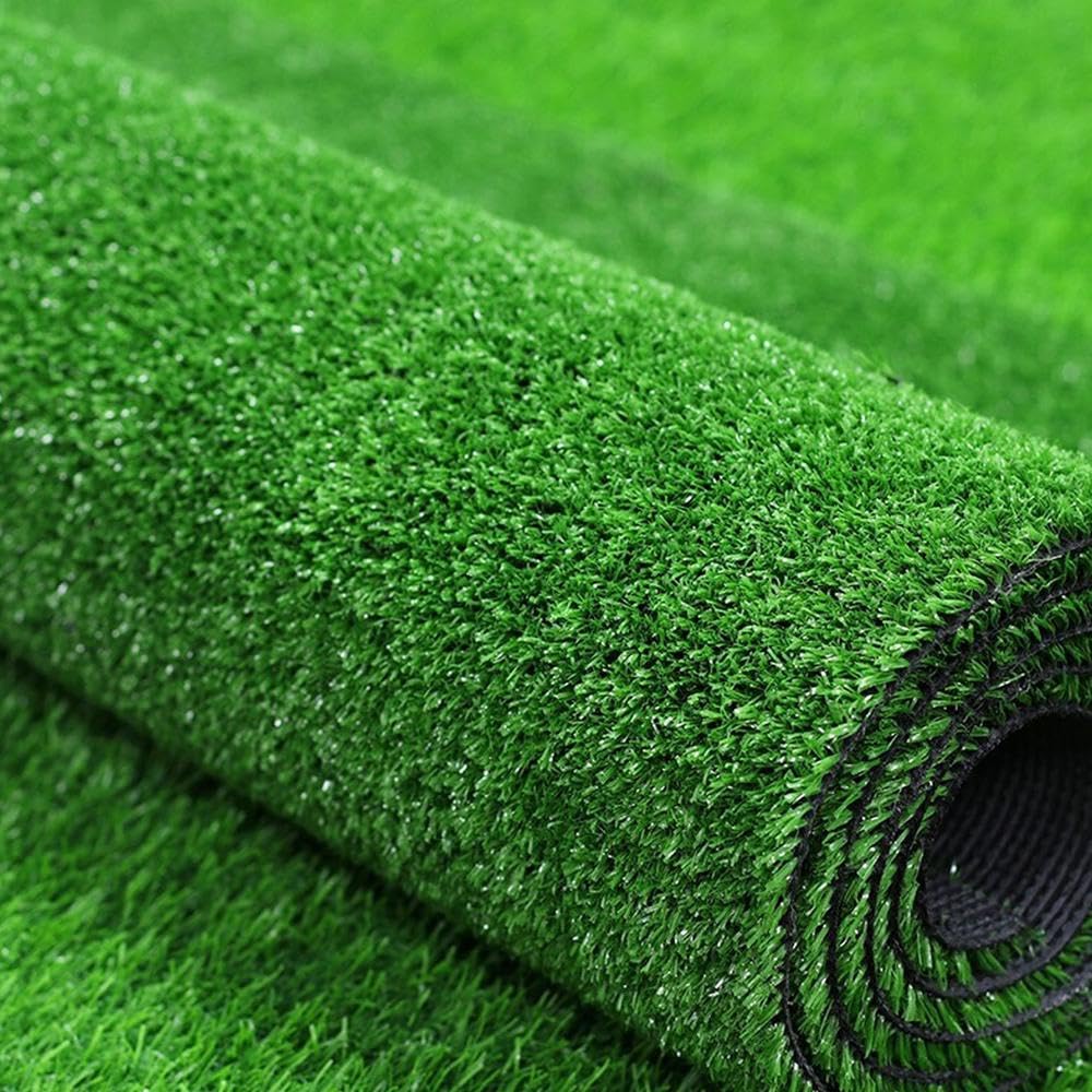 YOEVU - Césped Artificial 2x2 Metros, Altura 7mm | Polipropileno | Verde | Resistente a UV y Clima | Fácil de Instalar | Seguro para Niños y Mascotas | Ideal para Interiores y Exteriores