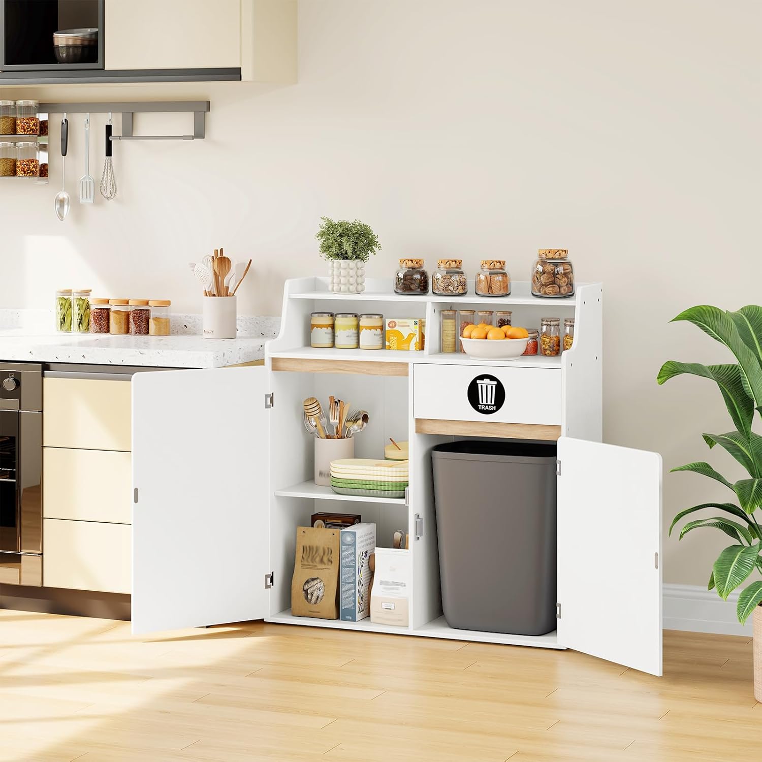 HOOBRO Double Trash Cabinet, 20 Gallon Trash Storage Kitchen Trash Can Cabinet, Removable Shelf & Anti-Tip Kit, Hidden Trash Storage with Open Compartments,White and Natural WN05LJ01
