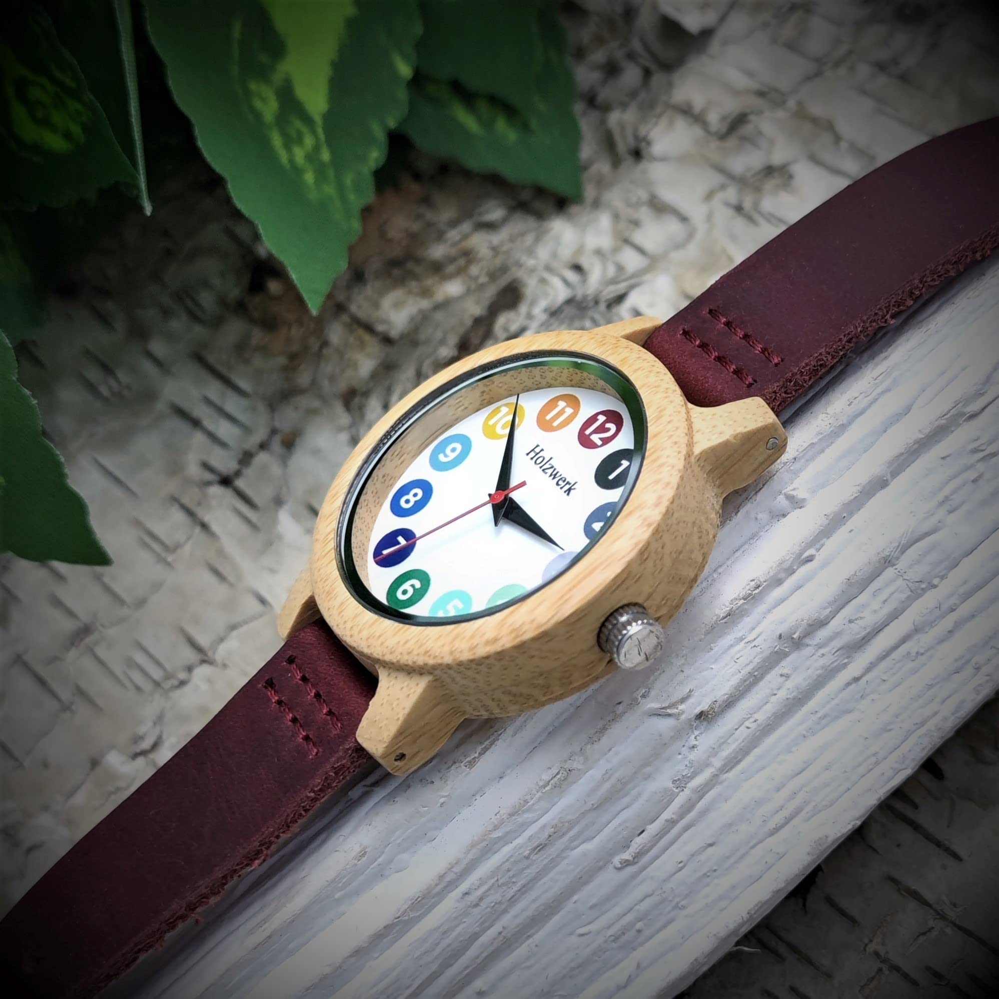 Holzwerk Germany® Mädchen-Uhr Kinder-Uhr Jungen-Uhr Öko Natur Holz-Uhr Lern-Uhr Leder Armband-Uhr Analog Klassisch Quarz-Uhr in Rot Braun Weiß Bunt