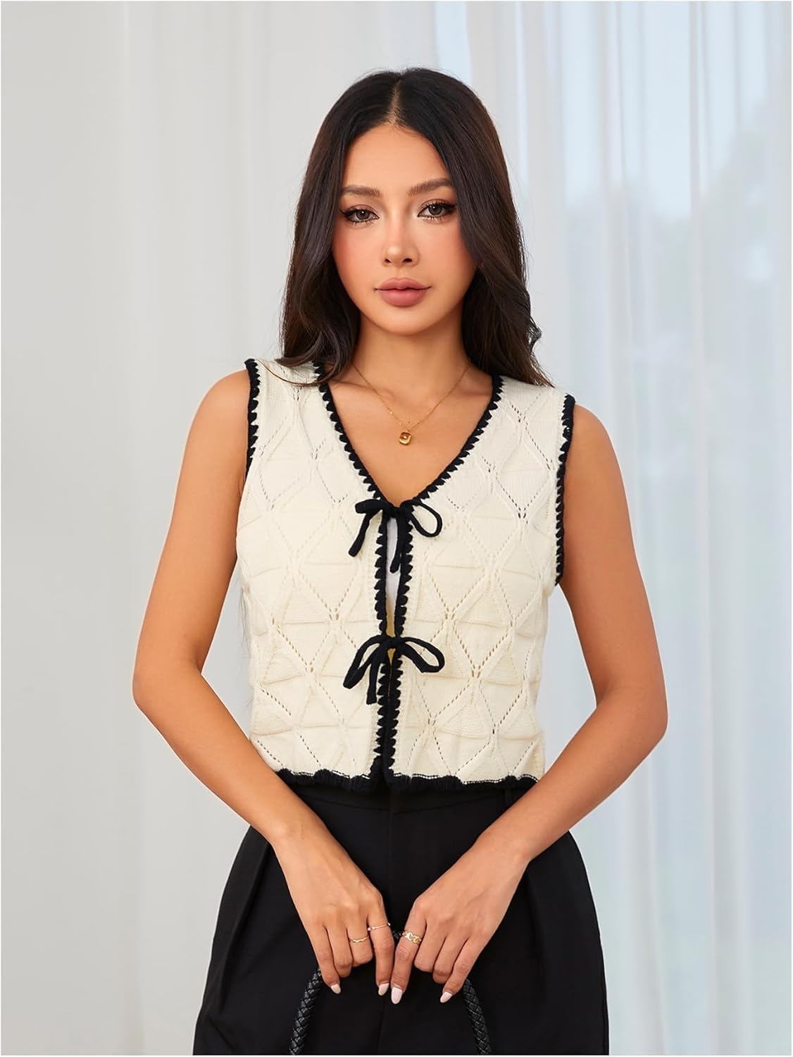 MAKEMECHIC Women's Summer Sweater Vest Tie Front Old Money Clothes V Neck Contrast Crop Knit Tops - Image 4