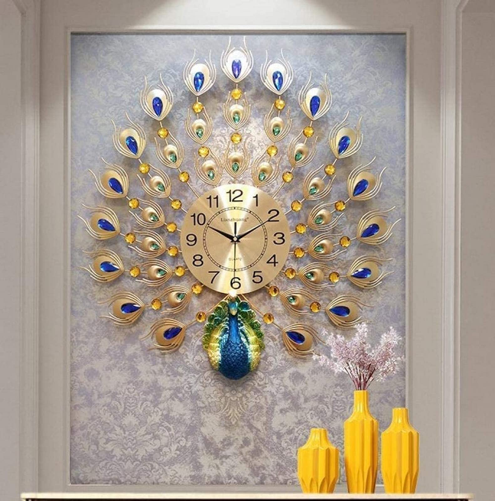 Horloge murale silencieuse pour une salle à manger apaisante