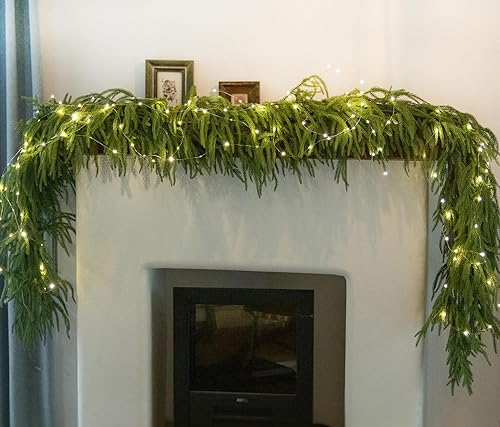 Miniatura 18 de MISSPIN Guirnalda de Navidad de 9 pies con tira de luces, guirnalda de pino de cedro de tacto real, guirnalda verde artificial para mesa, manto,