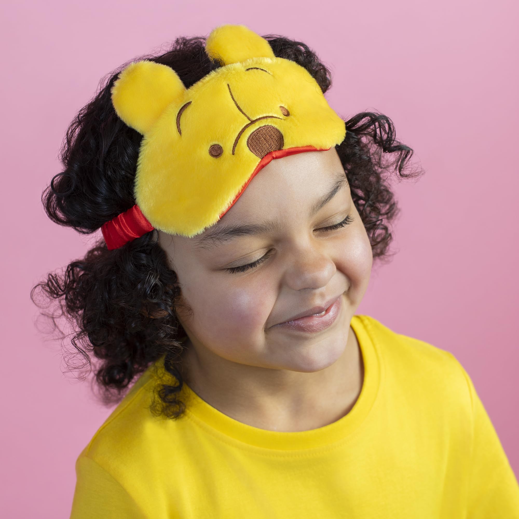 Disney Kubuś Puchatek dziecięca czerwono-żółta maska do spania VM700688L