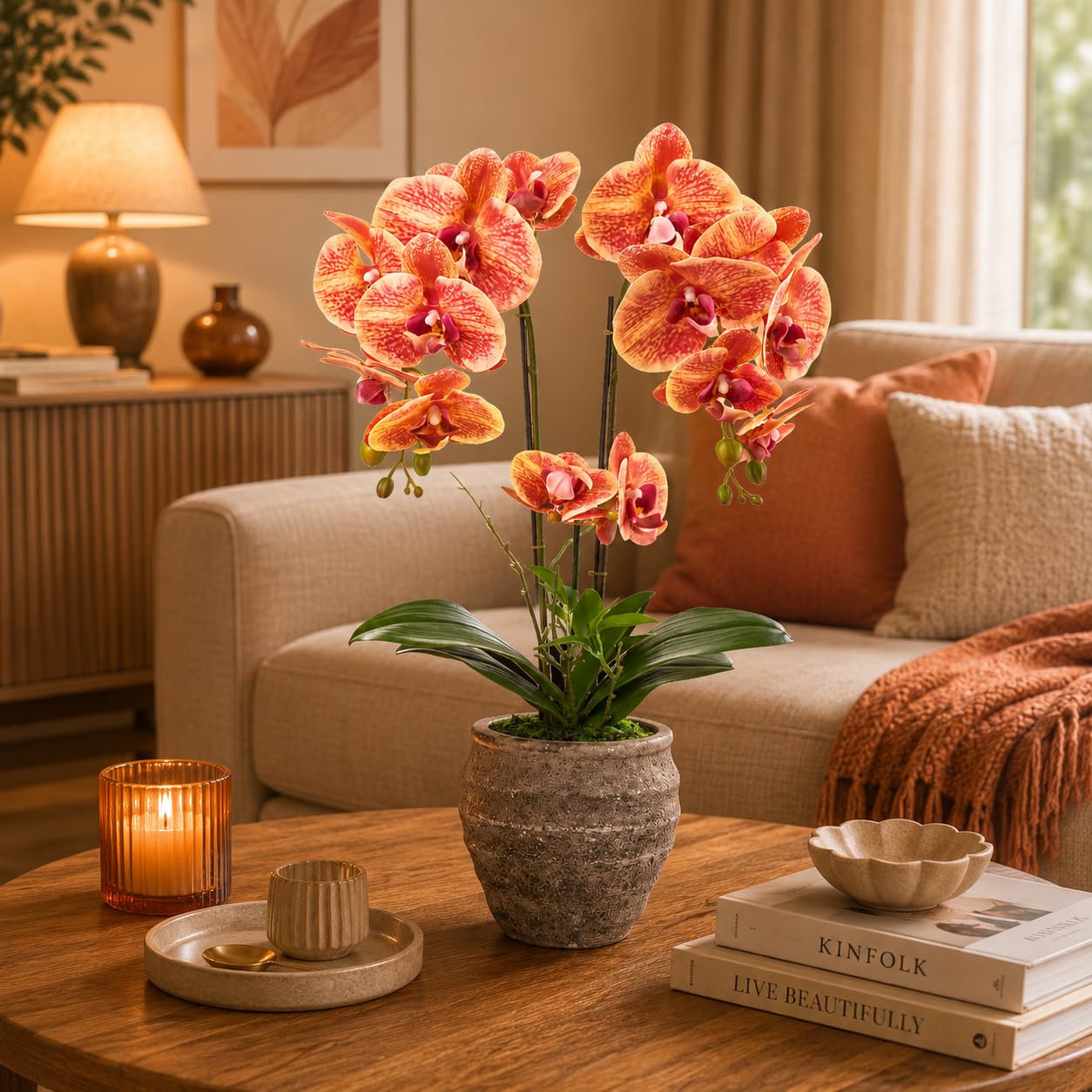 PASCH® Orchideen künstlich (60cm) in handgefertigtem Stone Cube Topf | Kunstblumen wie echt | künstliche Orchideen im Topf | künstliche Blumen im Topf | Kunstblume Orchidee (Orange)