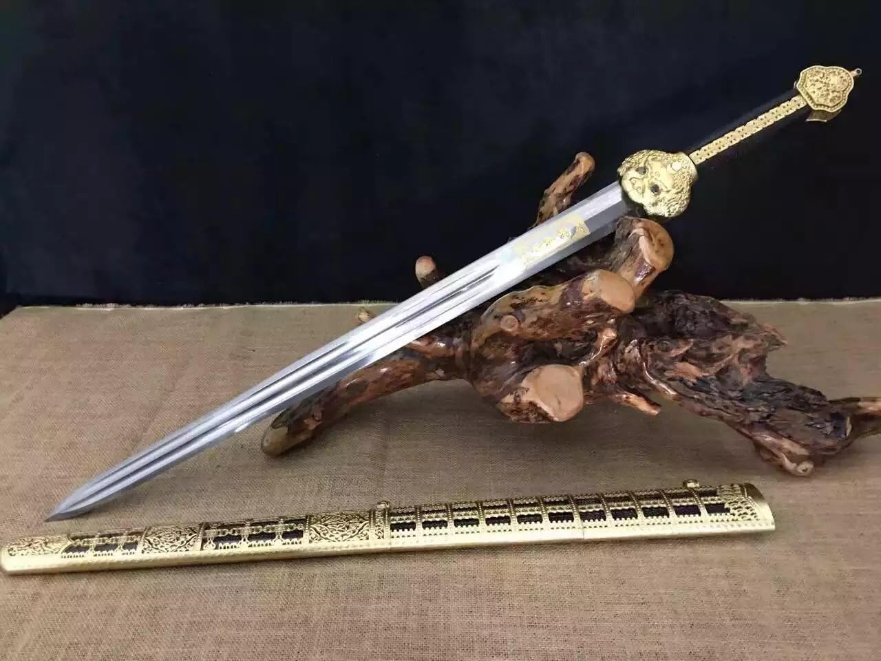 Chinese Yongle jian,Handmade Sword Damascus Steel Blade,Skin Scabbard,Copper Fittings,Full Tang