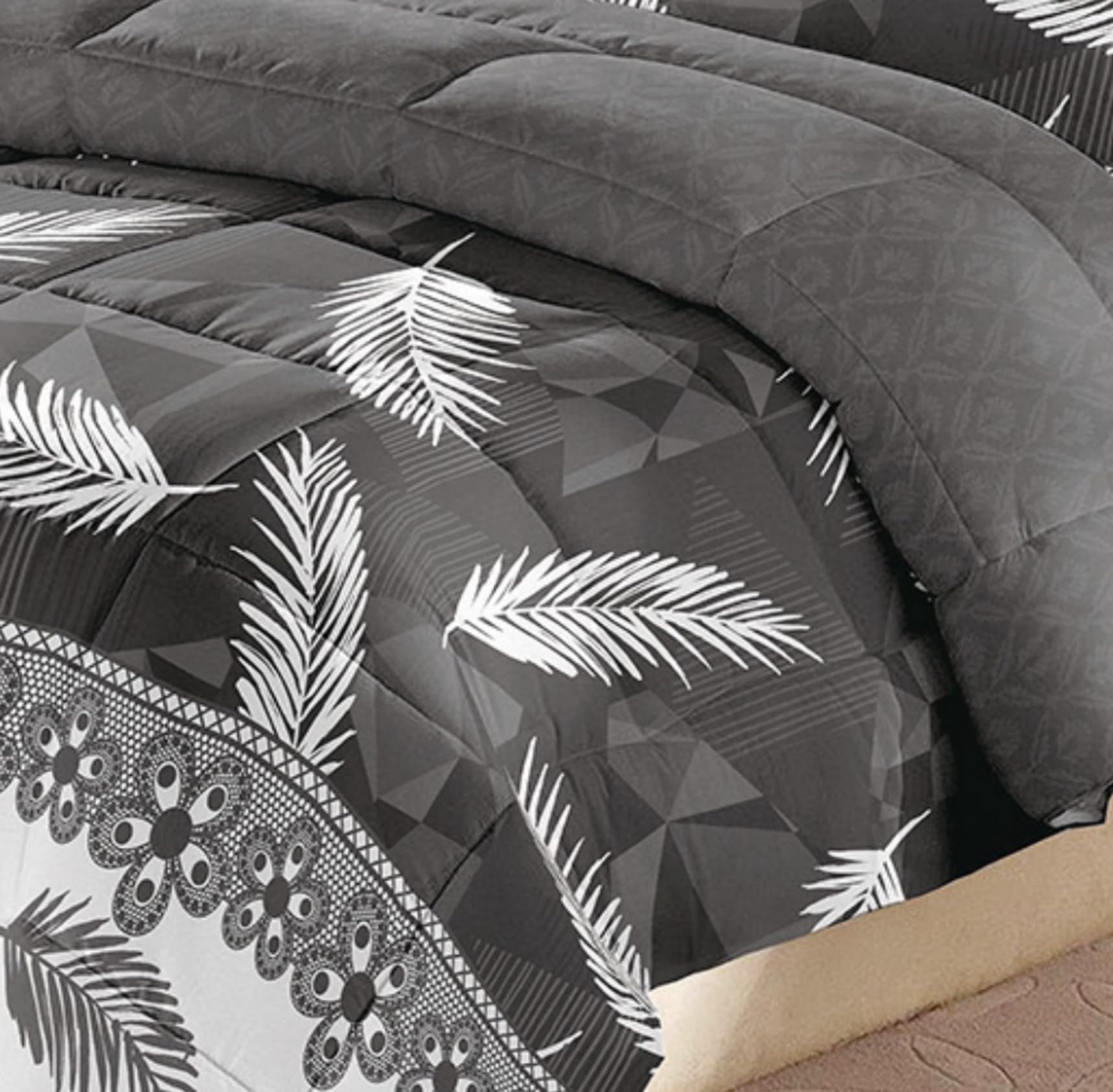 Couette Chaude 600g Avec Les 2 Taies 220x240cm+65x65cmx2 MING19-154 - Maison