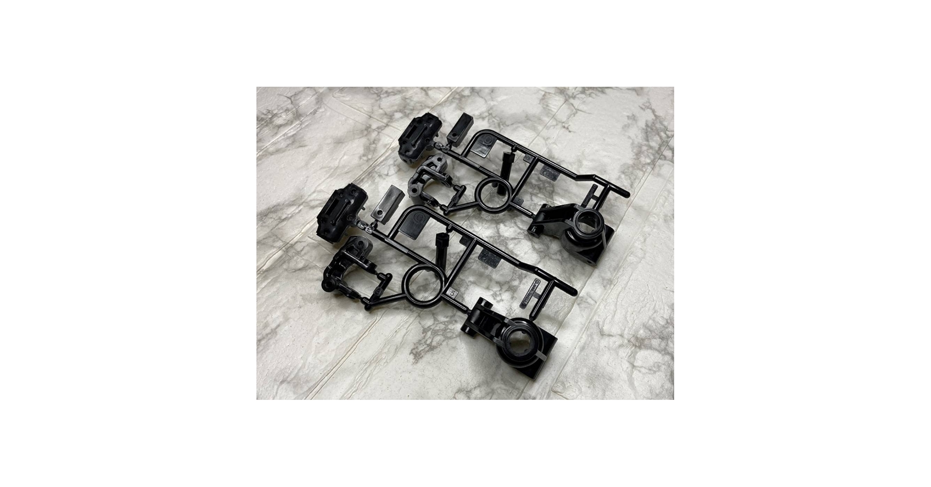 Amazon | タミヤ ブリッツァービートル Cパーツ × 2 Cハブ