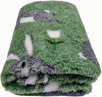 Non Slip Vet Bedding | Green Bunny Rabbit Pattern | Machine Washable | UK Manufactured | Non-slip | Dog Bed | Whelping | Vetbed (Medium 100cm x 75cm (40 x 30))