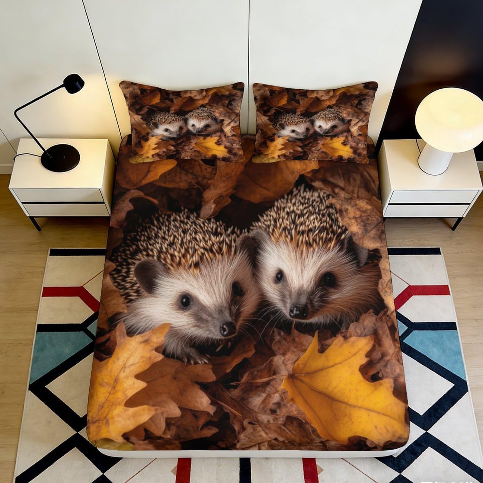 3D Printed Autumn Hedgehog Fitted Sheet Microfiber Soft Breathable Leaves Bed Cover for Bedroom Dorm Mattress Protection Decor 140x200x25cm
