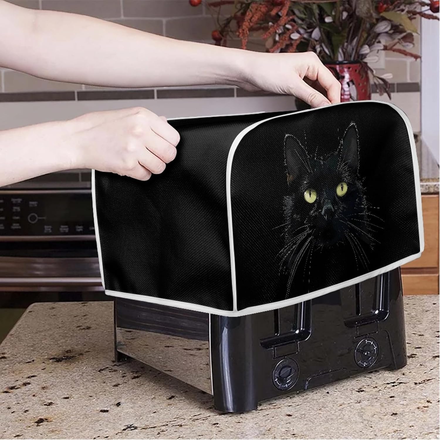 Black Vivid Cat Print 4 & 2 Slice Toaster Cover,Cute Cat Pattern Polyester Fabric Quilted Dust-proof Cover Fits for Most Standard Toasters