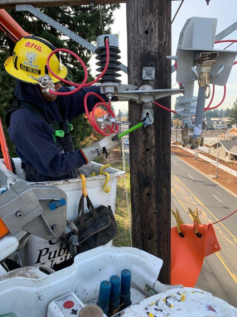 Madi Claw Milled Lineman Hammer