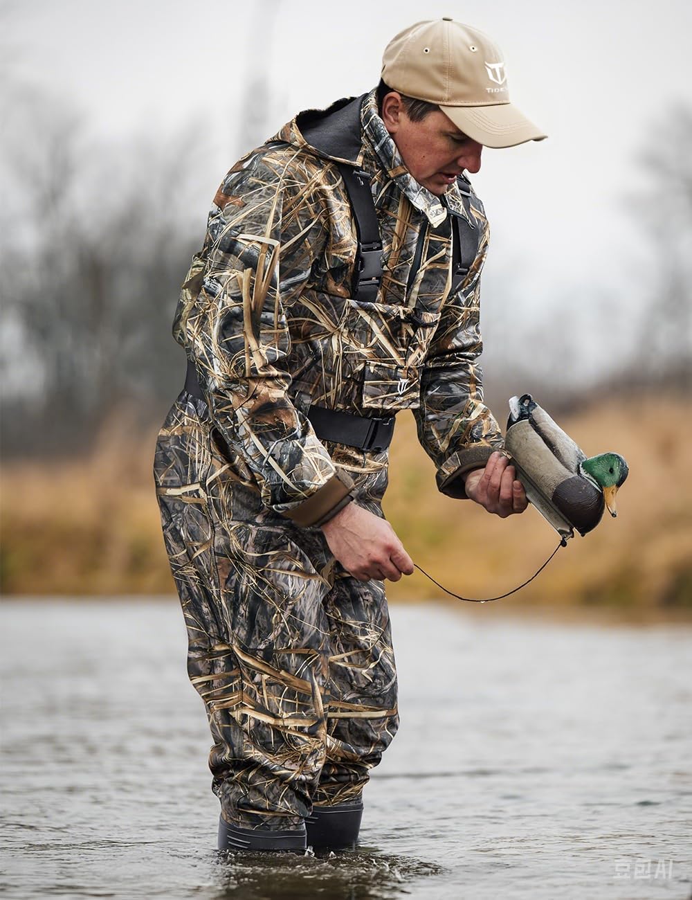 TIDEWE Bootfoot Chest Wader, 2-Ply Nylon/PVC Waterproof Fishing Hunting Waders with Boot Hanger for Men Women Green Brown - Image 5