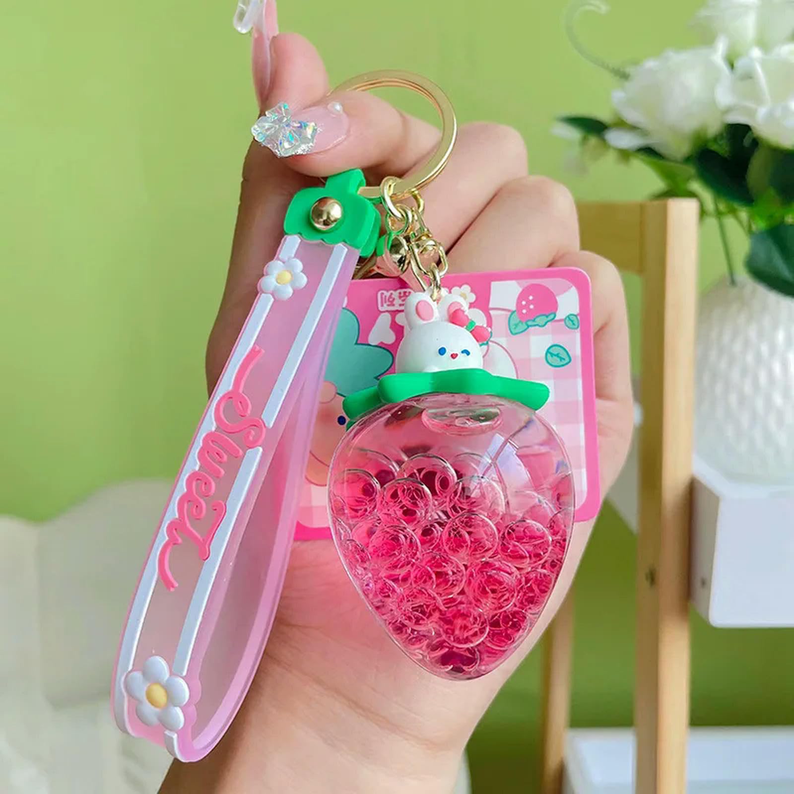 Amazon.co.jp: ストロベリー オイル キーホルダー 絶妙なかわいい液体