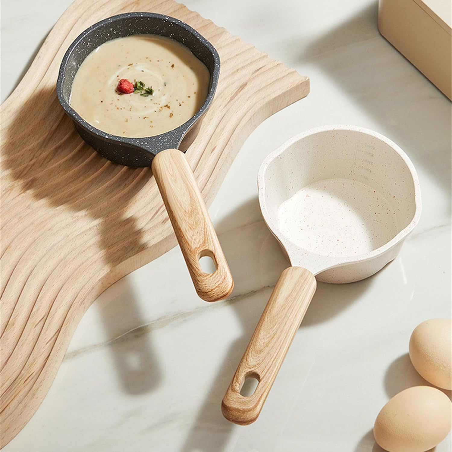 250ml Nonstick Frying Pans Butter Warmer Chocolate Melt Milk Pots Small Cookware with Long Handle Saucepan Nonstick Frying Camping Cookware Household